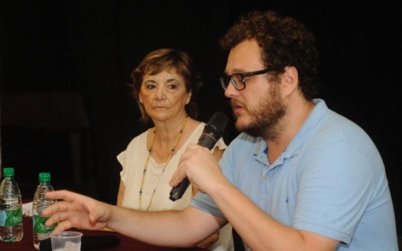 Andr&eacute;s Dragowski, profesor e investigador: "La rebeli&oacute;n de los pibes ya no es por la derecha"