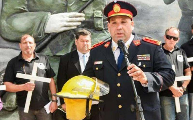 Roberto Scafati, presidente de Bomberos Voluntarios de Berisso: "Nuestra tarea es muy exigente"