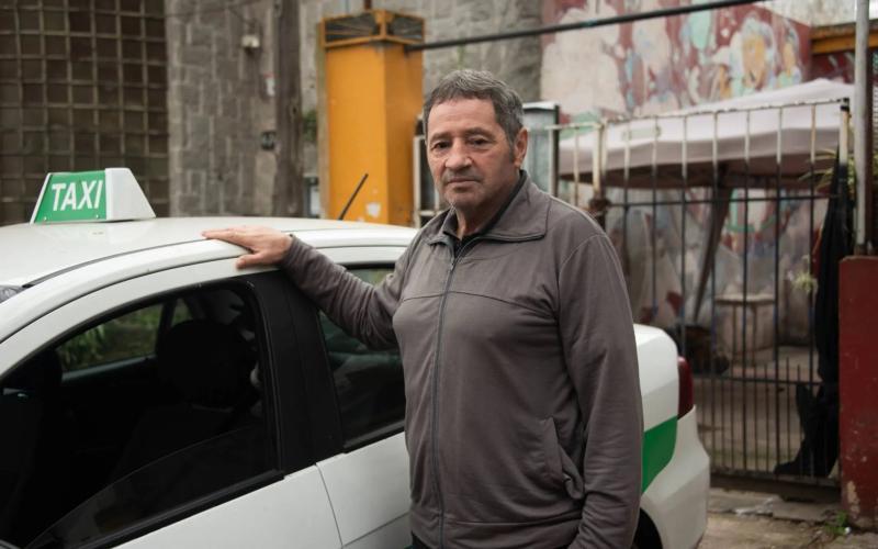 Juan Carlos Ber&oacute;n: "Hay 1.200 familias que dependen del taxi. El municipio tiene que protegernos"