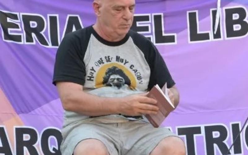 Fabi&aacute;n D'Aloisio: "El objetivo es poner a Maradona como eje conductor de distintos abordajes"